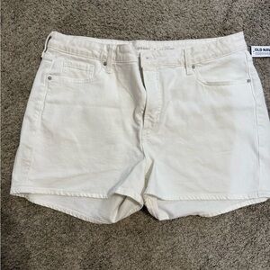 NWT Old Navy Women's Jean Shorts in White